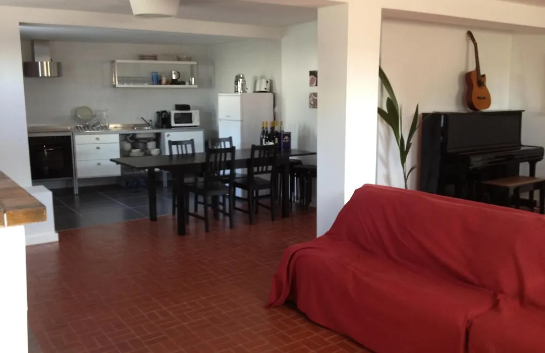 Airporto Hostel-1